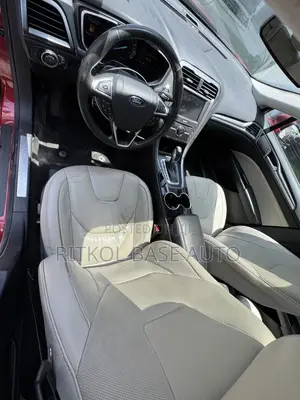Ford Fusion Titanium AWD 2016 Red