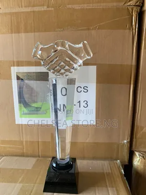 Crystal Award V223
