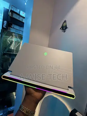 Laptop Alienware X15 r2 16GB Intel Core i7 SSD 1T