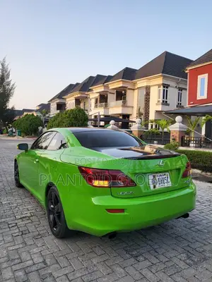 Lexus IS 250 C 2012
