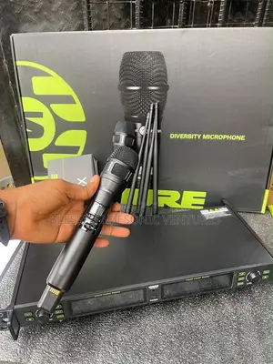 Professional Shure Wireless Microphone