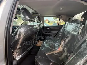 Toyota Camry 2019