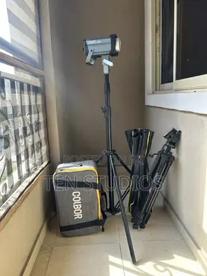 COLBOR 220r With 80CM Softbox