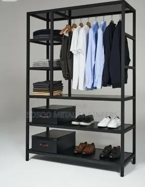 Clothes/Shone Raker