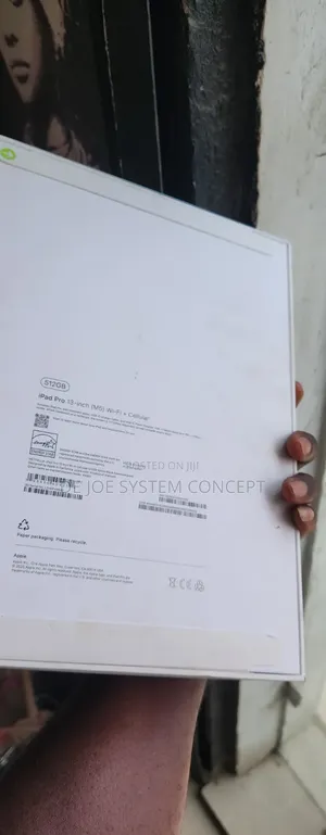 New Apple iPad Pro 13 (2025) 512 GB