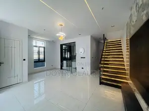 4bdrm Duplex in Ikota for rent