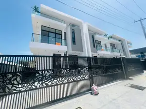 4bdrm Duplex in Ikota for rent