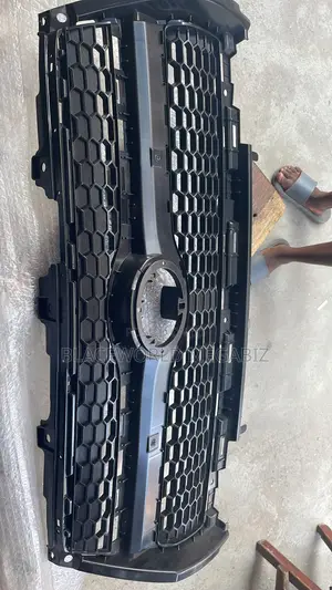 Front Grille Toyota Rav4 2012