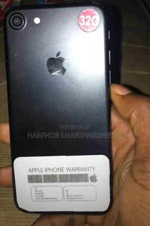 Apple iPhone 7 32 GB Black
