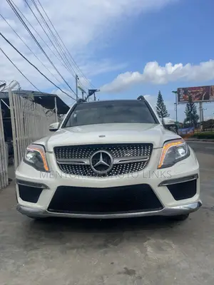 Mercedes-Benz GLK-Class 350 4MATIC 2011 White