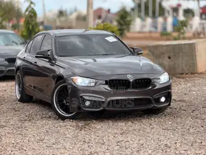 BMW 328i 2013 Brown