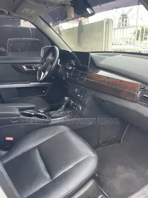 Mercedes-Benz GLK-Class 350 4MATIC 2011 White