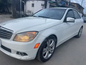 Mercedes-Benz C300 2010 White