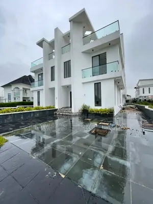 Furnished 5bdrm Duplex in Private Estate Lekki, Ikate for sale