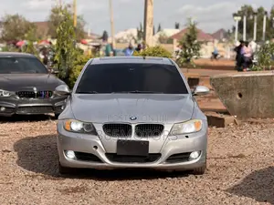 BMW 328i 2010 Silver
