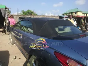 AdeCrown Auto Interior