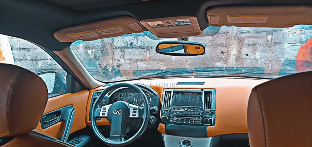 AdeCrown Auto Interior