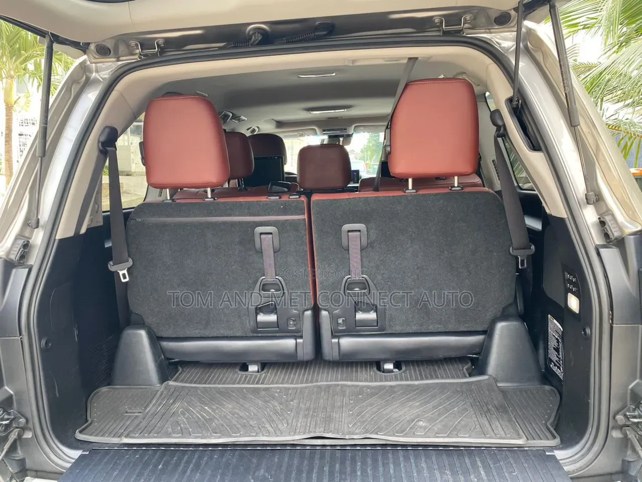 Lexus LX 2017 Gold