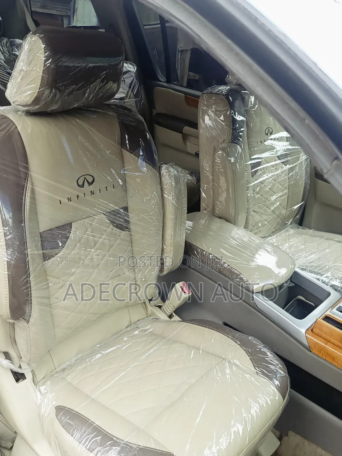 AdeCrown Auto Interior