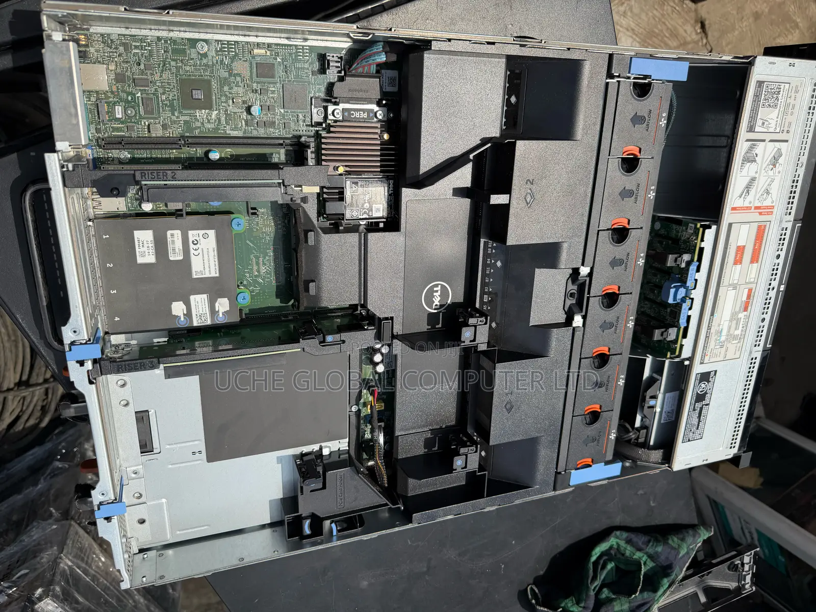 Server Dell PowerEdge R730 32GB Intel Xeon HDD 1T