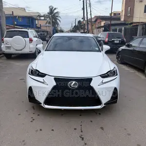 Lexus IS 300 AWD 2017 White