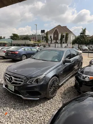 Mercedes-Benz E350 2012