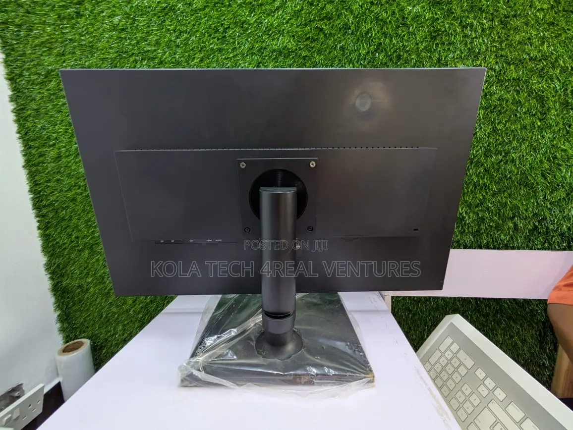 HP 24” Frameless