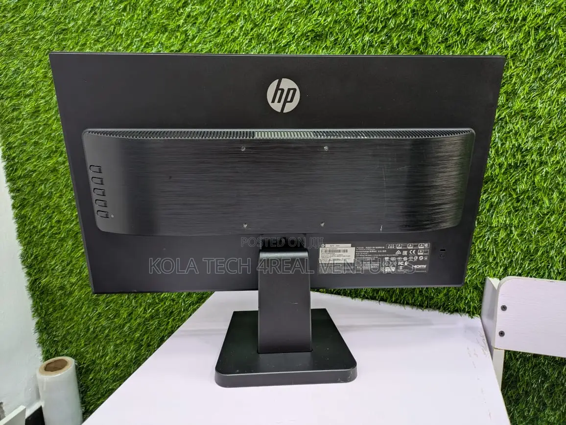 HP 24” Frameless