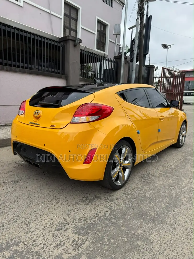 Hyundai Veloster Automatic 2012 Yellow