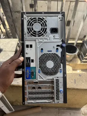 Server HP ProLiant ML 16GB Intel Xeon HDD 1T