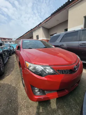 Toyota Camry 2015 Red
