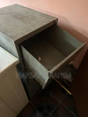 3 Layers Office Metal Cabinet