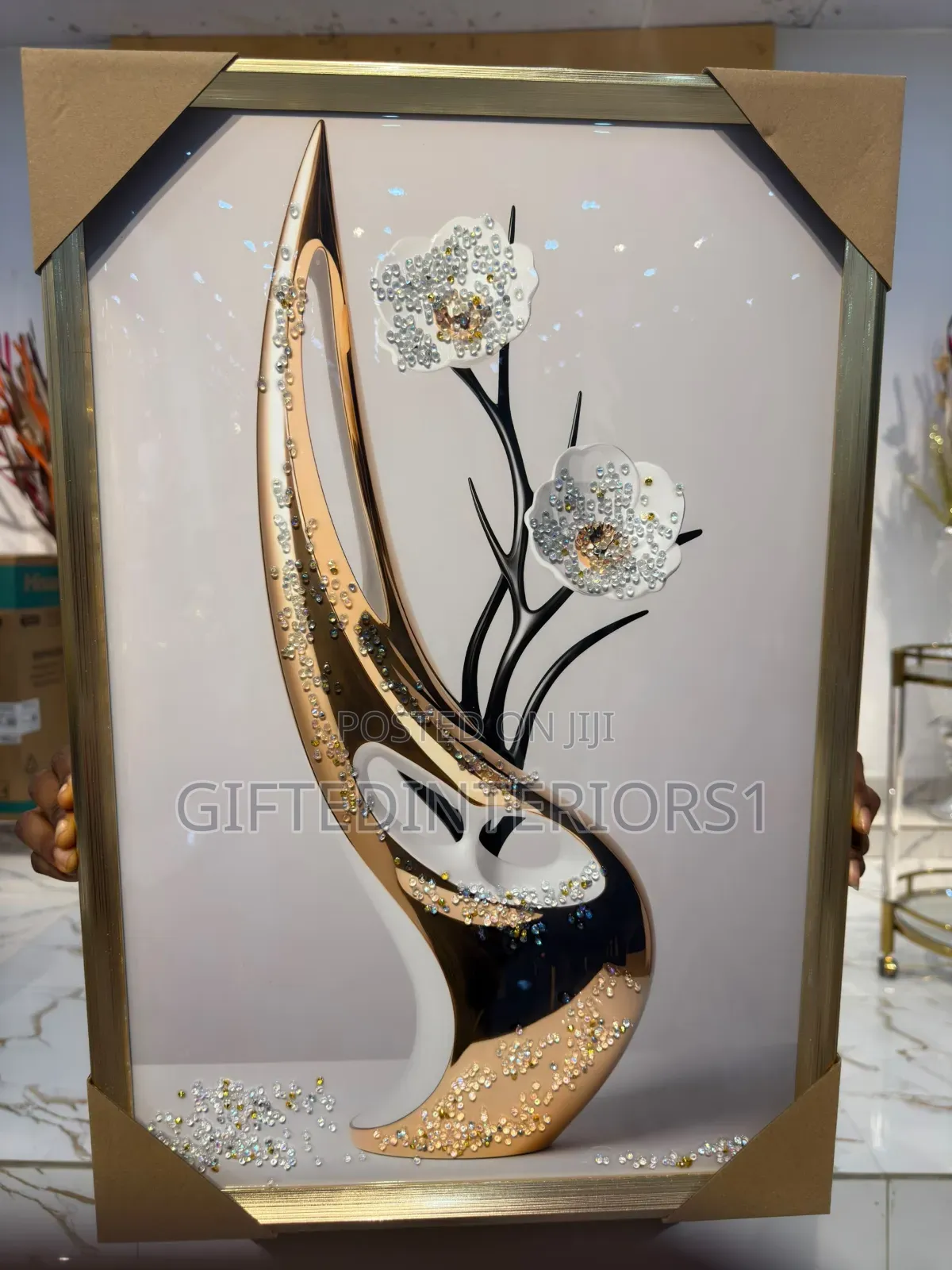 High Quality Impored Wall Frames With Crystal Diamonds
