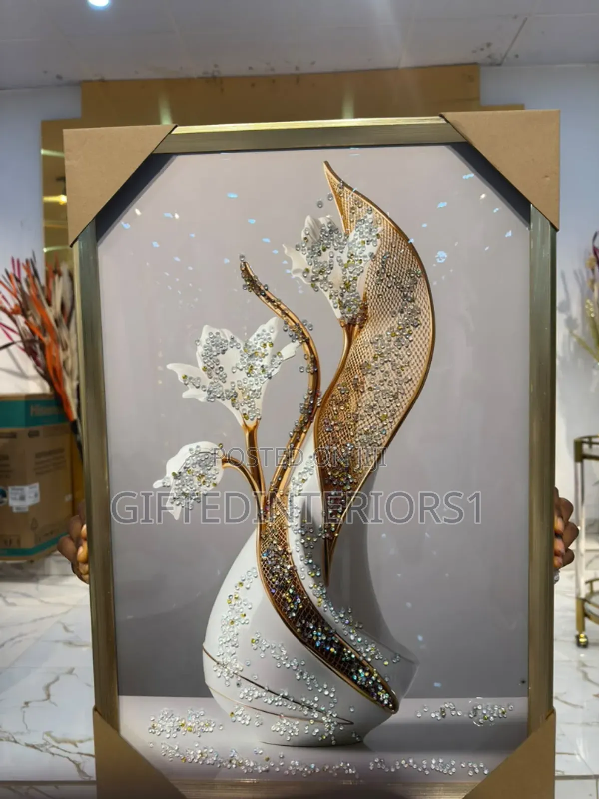 High Quality Impored Wall Frames With Crystal Diamonds