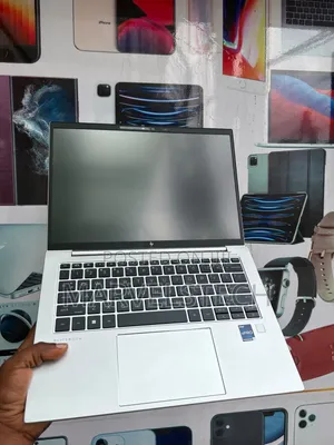 Laptop HP EliteBook 840 G10 16GB Intel Core i7 SSD 512GB