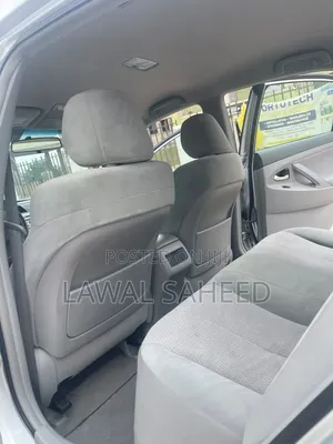 Toyota Camry 2010 Silver