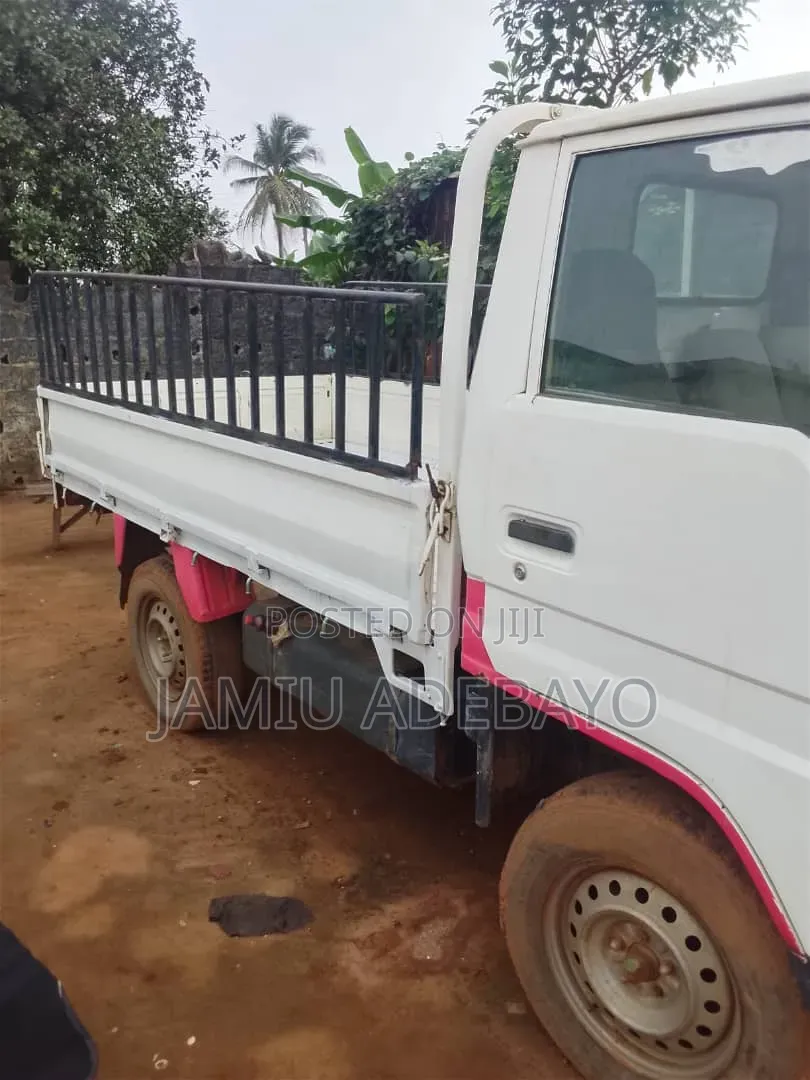 Toyota Coaster 2001 White
