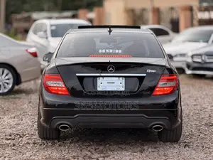 Mercedes-Benz C300 2013 Black