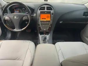 Lexus ES 350 2011 Gray