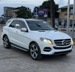 Mercedes-Benz GLE-Class GLE 350d 4MATIC 2017 White