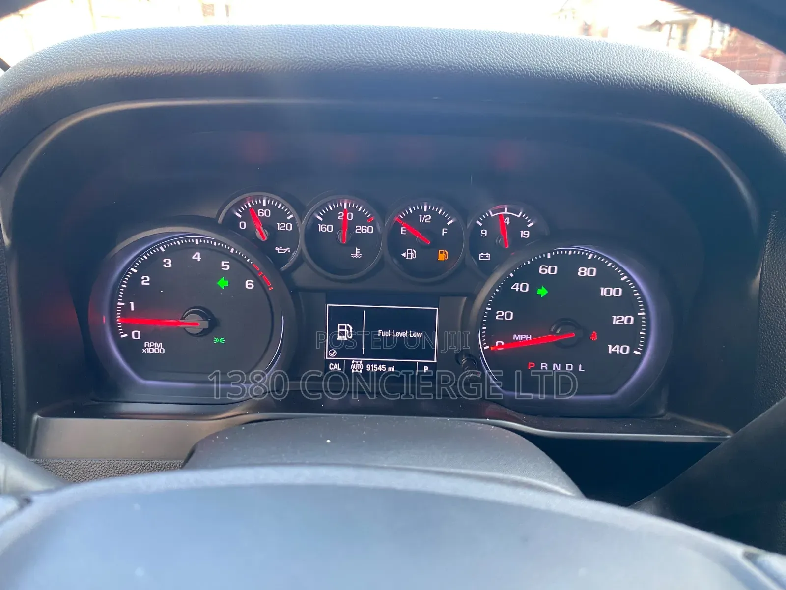 Chevrolet Silverado 2020 Silver