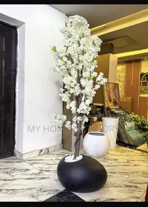 Egg Shape Plant Vase