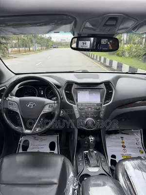 Hyundai Santa Fe Limited Ultimate AWD 2017 White