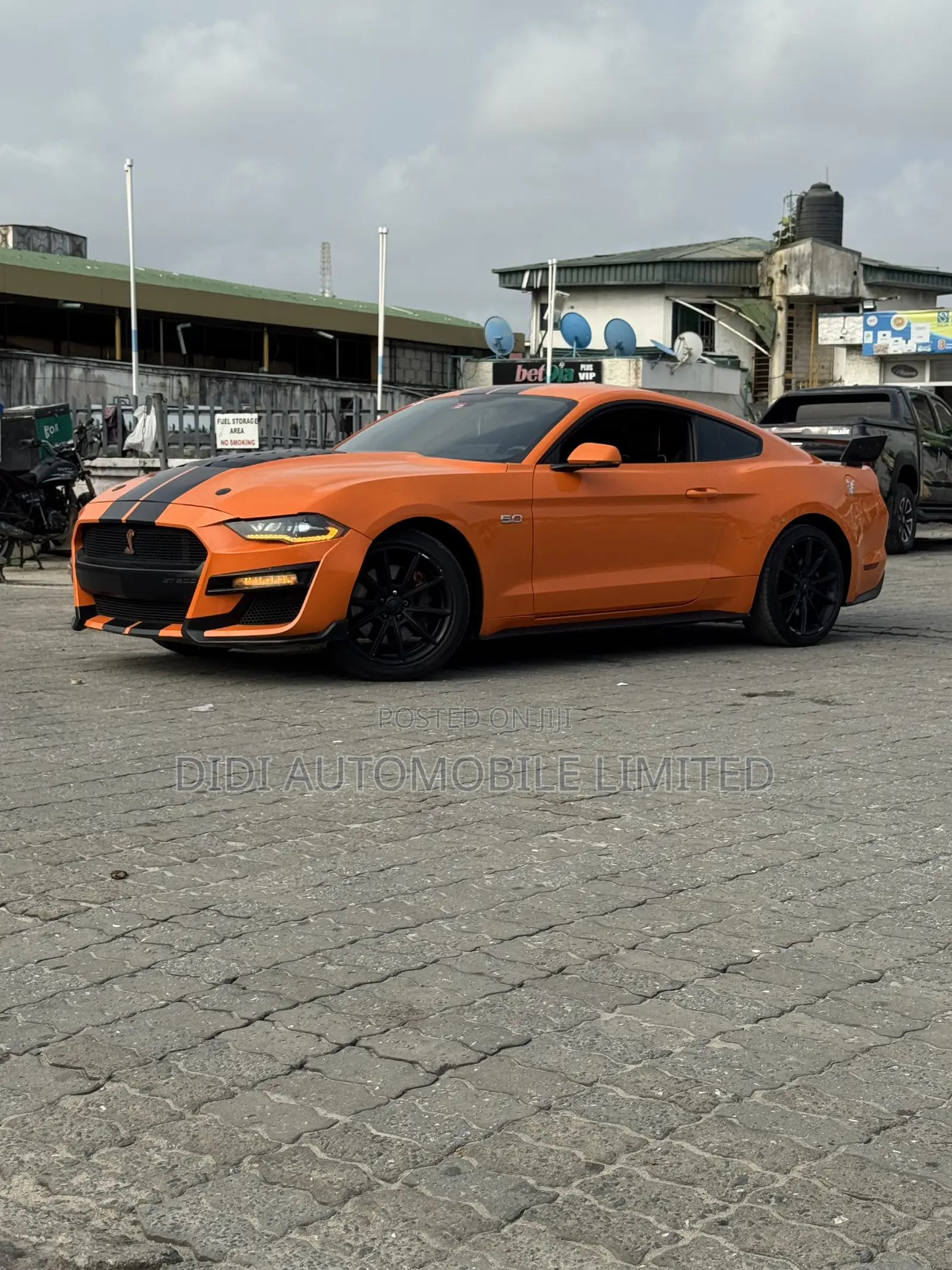 Ford Mustang 2019 Orange