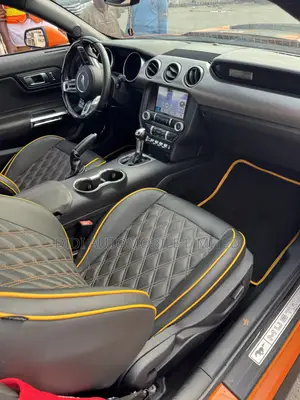 Ford Mustang 2019 Orange