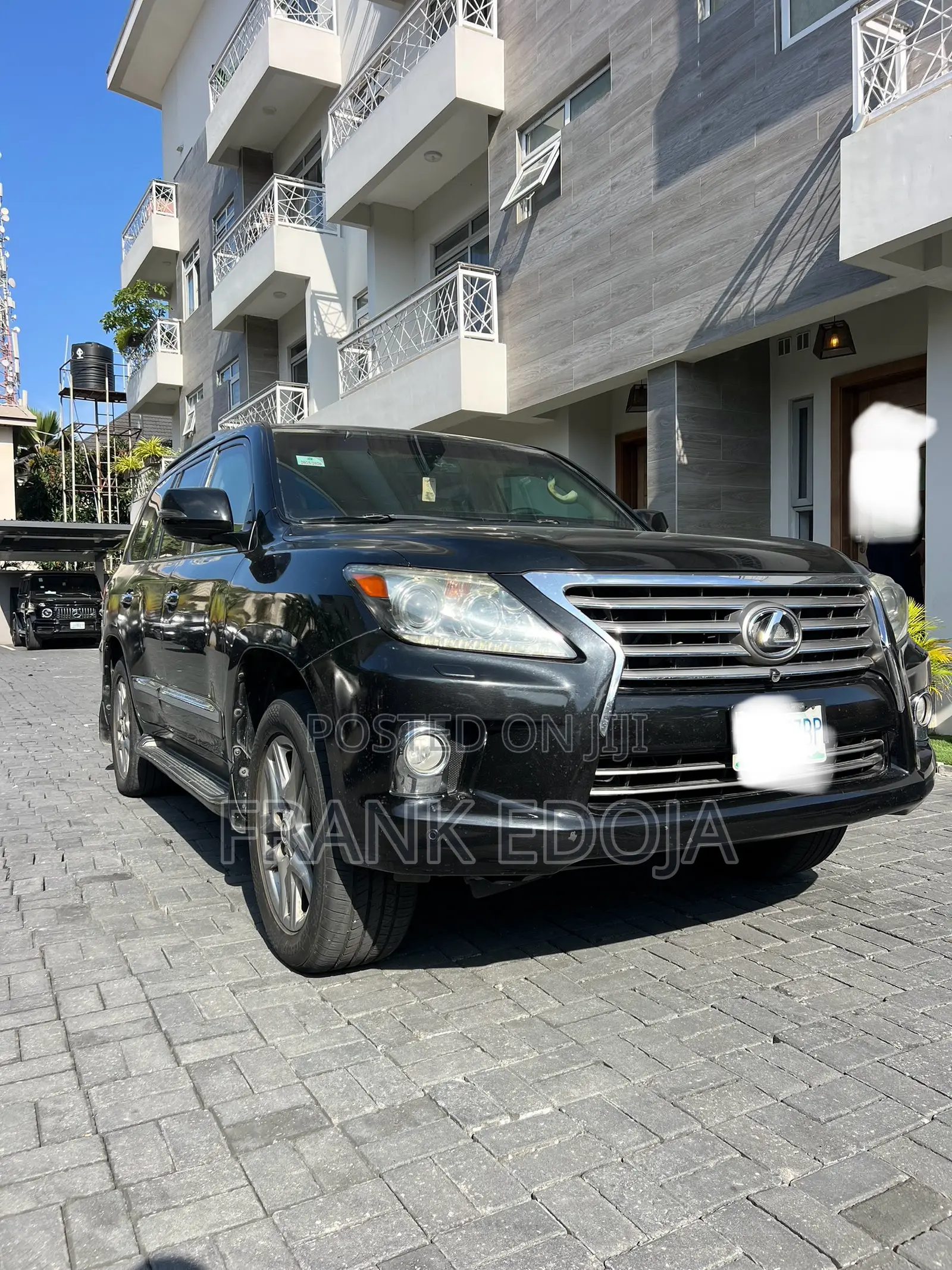 Lexus LX 570 2012 Black