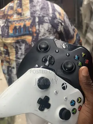 xBOX ONE S 2