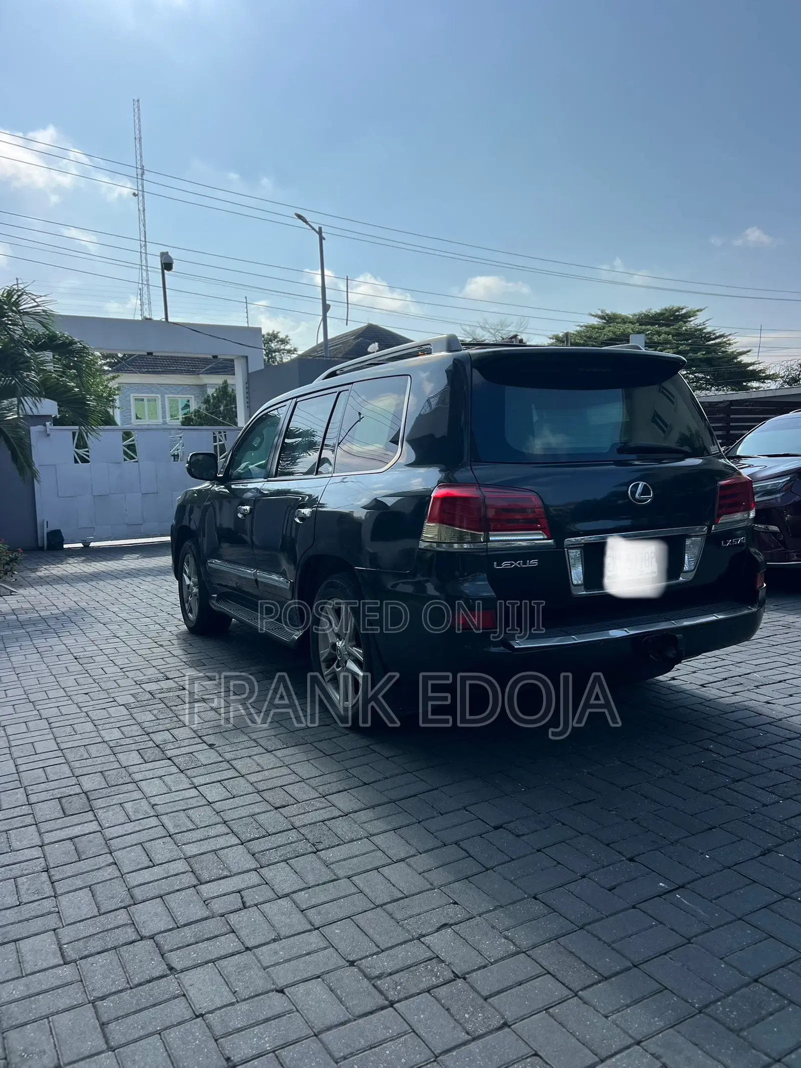 Lexus LX 570 2012 Black