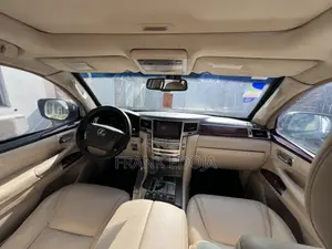 Lexus LX 570 2012 Black