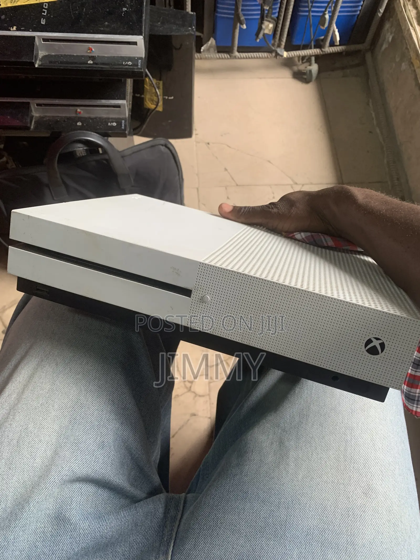 xBOX ONE S 2